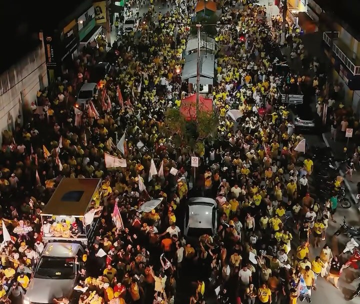 Ao lado de Lucas Ribeiro, João Azevêdo encerra Caravana “Daqui pra Melhor” com multidão em Itabaiana
